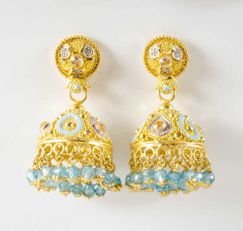 Appraisal: PAIR OF EIGHTEEN KARAT GOLD JHUMKA TEMPLE EARRINGS Each yellow