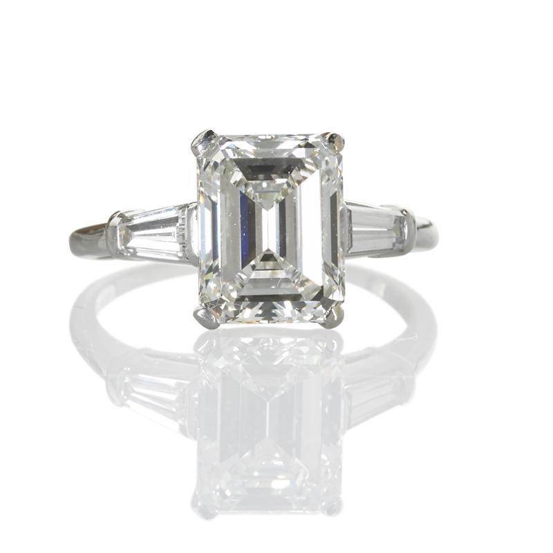 Appraisal: CTS EMERALD CUT DIAMOND ENGAGEMENT RING GIA Diamond Report describes