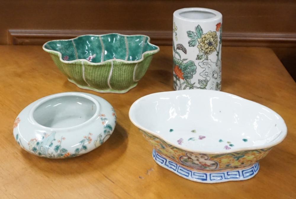 Appraisal: FOUR CHINESE PORCELAIN TABLE ARTICLESFour Chinese Porcelain Table Articles