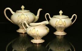 Appraisal: Two part Royal Doulton tea sets one in Tulip pattern