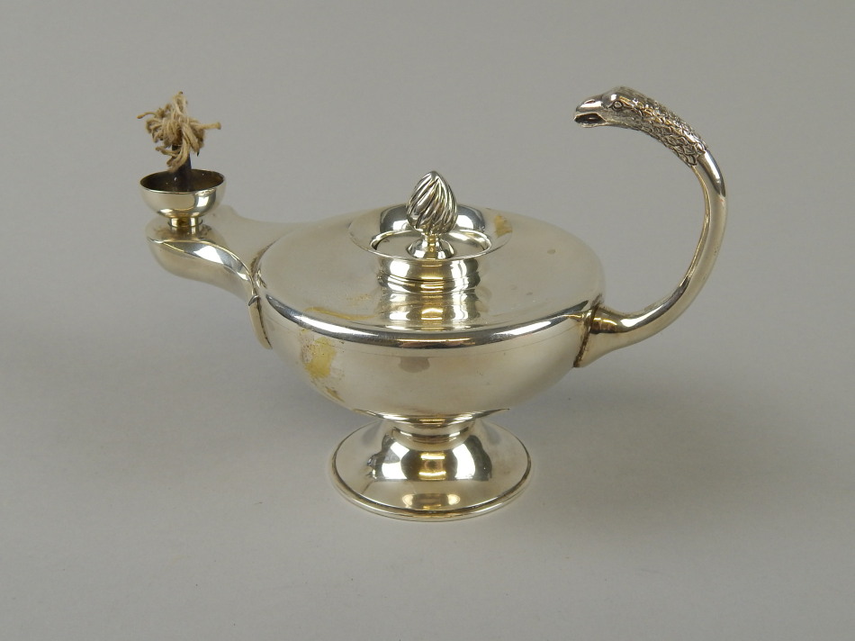 Appraisal: An Edward VII silver cigar table lighter by Stokes Ireland