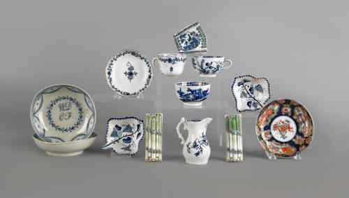 Appraisal: Collection of English porcelain th th c to include Worcester