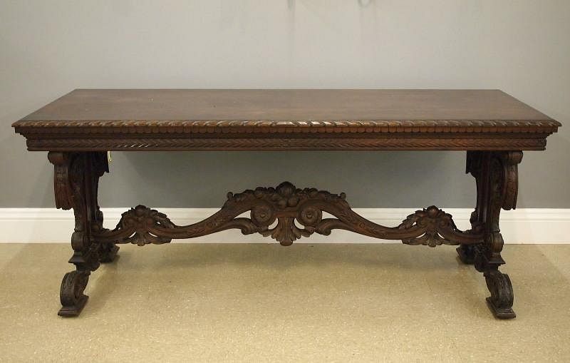 Appraisal: Walnut Library table An early th century American Walnut library