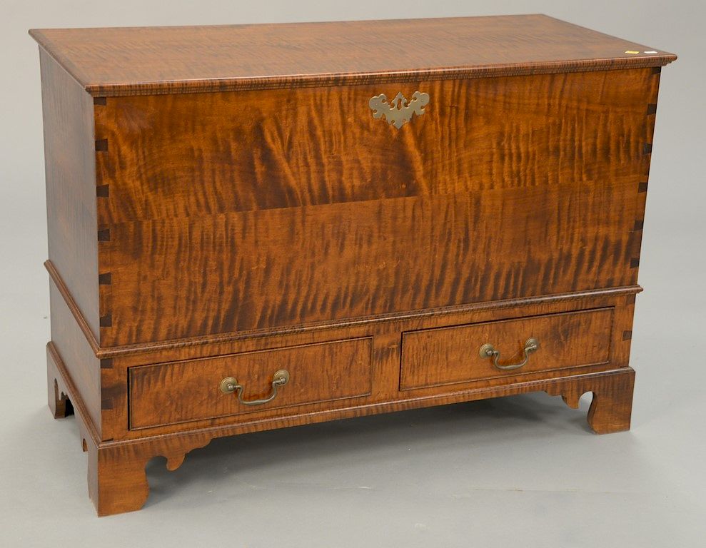 Appraisal: Mark Emirzian Wilbraham Mass tiger maple lift top chest with