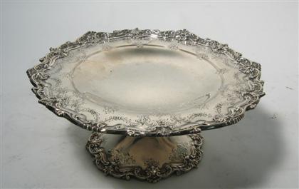 Appraisal: Sterling silver tazza American th century Circular serpentine top with