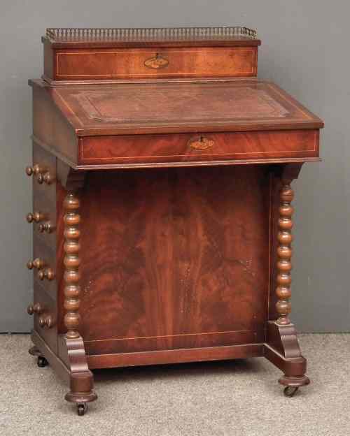 Appraisal: A modern mahogany Davenport of Victorian design inlaid with satinwood