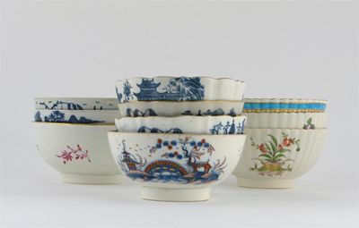 Appraisal: Three Caughley fluted bowls painted with flower sprays and foliate