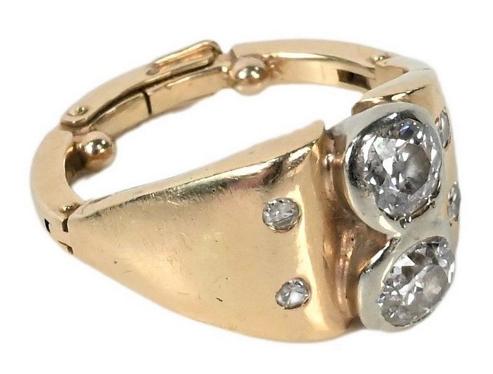 Appraisal: Karat Gold Diamond Ring having two approximately carat diamonds in