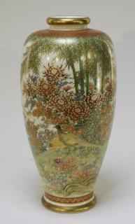 Appraisal: Japanese Kutani Porcelain Chrysanthemum Bird Vase JAPAN EARLY TH CENTURY