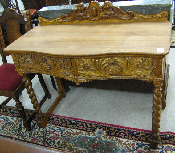 Appraisal: LATE VICTORIAN OAK DRESSING TABLE American c having an oak