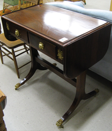 Appraisal: FEDERAL STYLE MAHOGANY DROP-LEAF CONSOLE TABLE th century having a