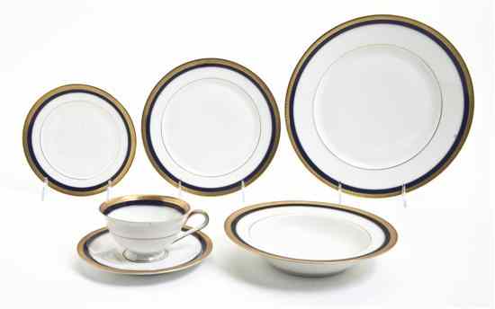 Appraisal: A Bavarian Dinnerware Service in the Echt Cobalt pattern comprising