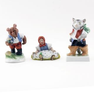 Appraisal: Grouping of Three Herend Handpainted Figurines Grouping of Three Herend