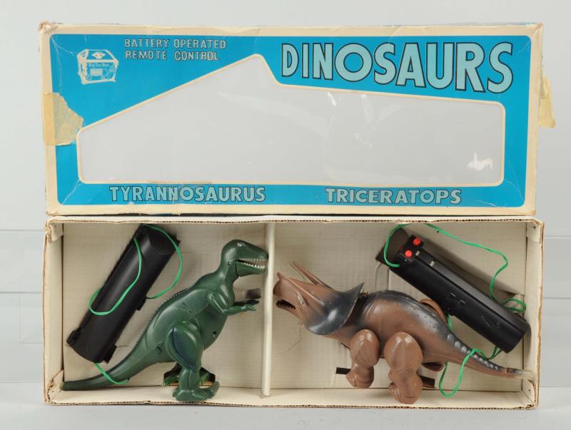 Appraisal: Sears Battery Operated Walking Dinosaurs in Box This set of