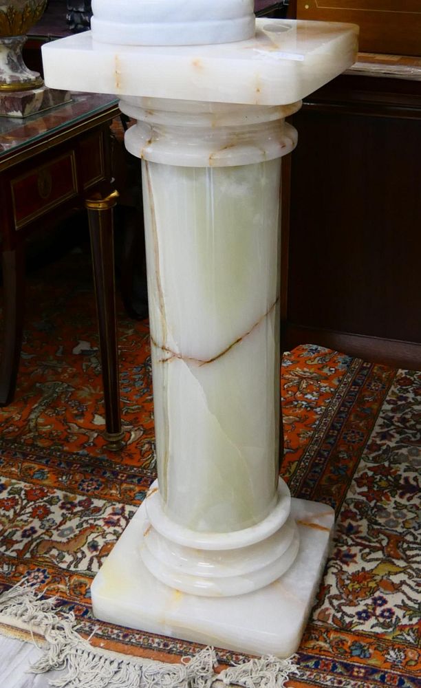 Appraisal: FRENCH WHITE ONYX STONE ROUND COLUMN PEDESTAL French white onyx