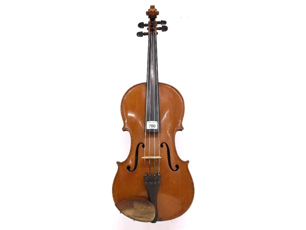 Appraisal: French viola circa labelled Fait sous la Direction de Leon