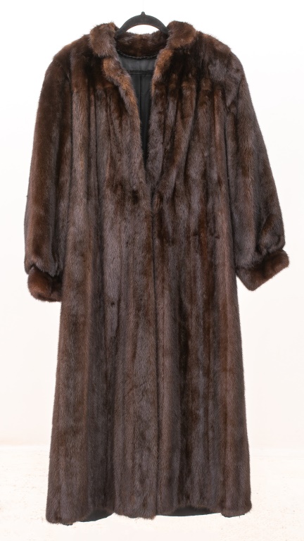 Appraisal: MINK FULL-LENGTH COAT Mink full-length coat no size or brand