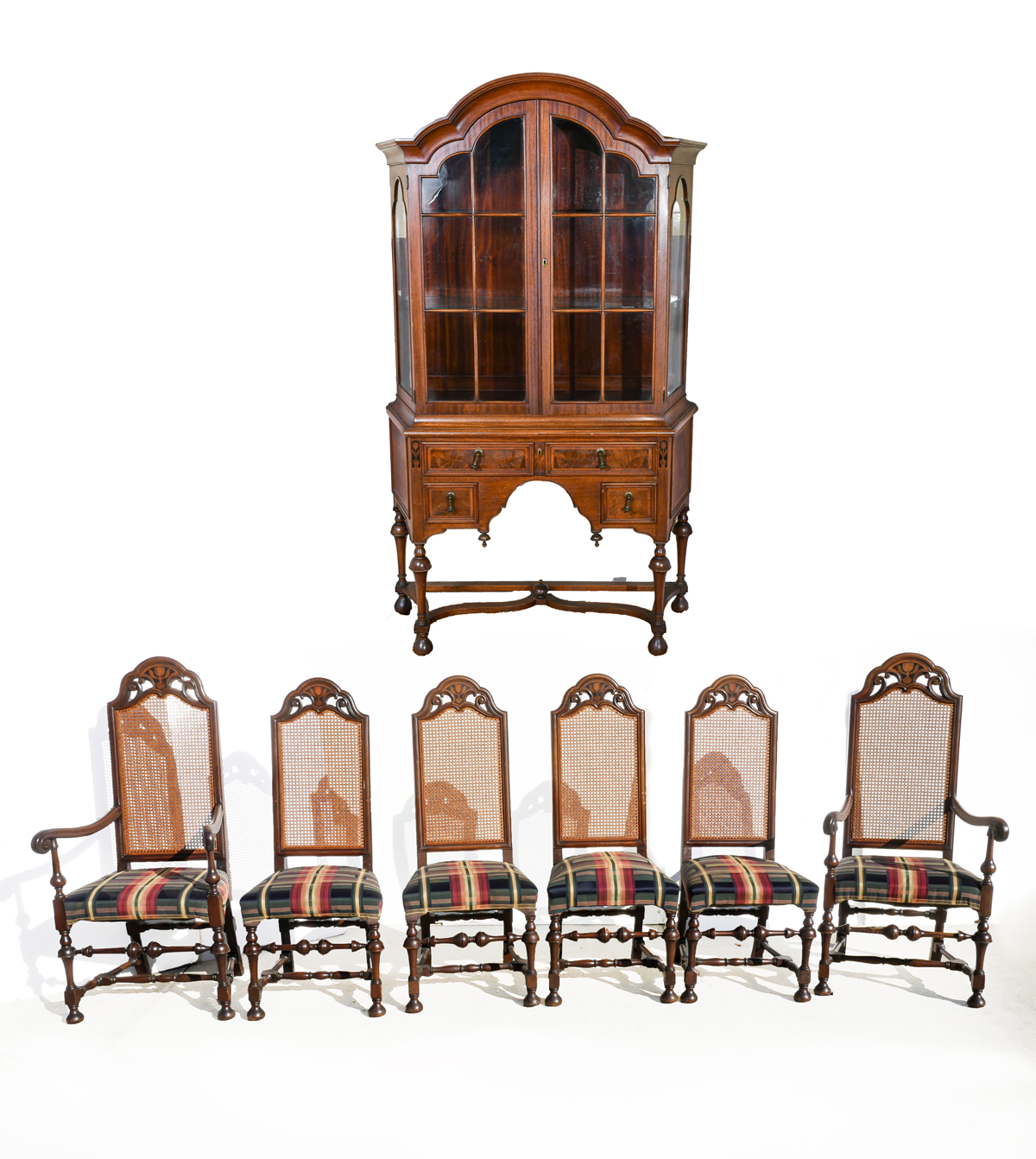 Appraisal: PC INLAID PARTIAL DINING SET Comprising - Bonnet top china