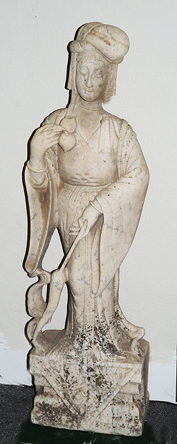 Appraisal: A LARGE MARBLE CARVED MODEL of Guanyin th th Century