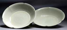 Appraisal: PAIR SONG YINGQING BOWLS Pair delicate Chinese Song Dynasty yingqing