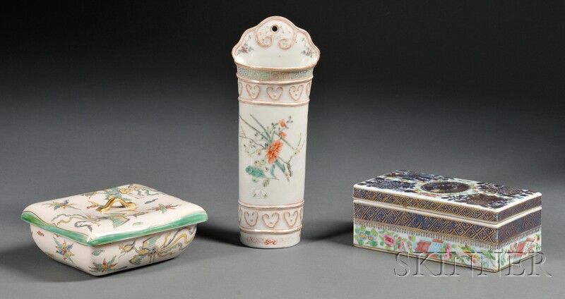 Appraisal: Two Export Porcelain Boxes and a Wall Pocket China and