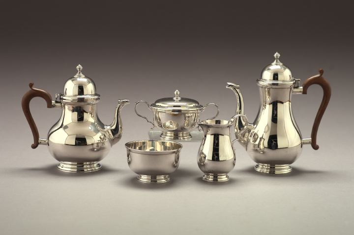 Appraisal: George V Five-Piece Sterling Silver Coffee-and-Tea Service Birmingham maker W