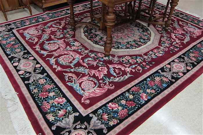 Appraisal: FINE HAND KNOTTED ORIENTAL CARPET a Sino-Aubusson centering a flower-filled