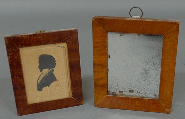 Appraisal: Miniature th c silhouette of a gentleman x and a