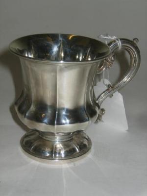 Appraisal: A WILLIAM IV CHRISTENING MUG Barnard London of lobed baluster