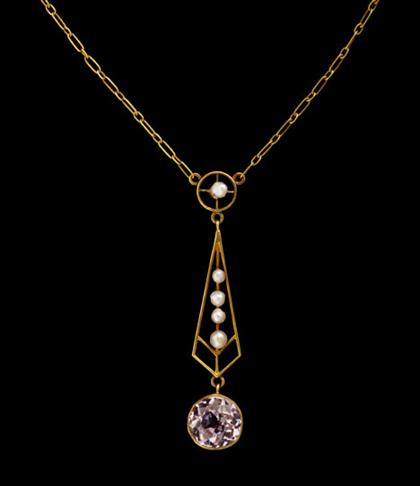 Appraisal: Yellow gold seed pearl and morganite pendant Simple pendant of