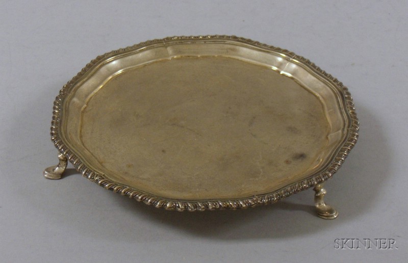 Appraisal: English Sterling Georgian-style Card Salver London with trophy engraving to