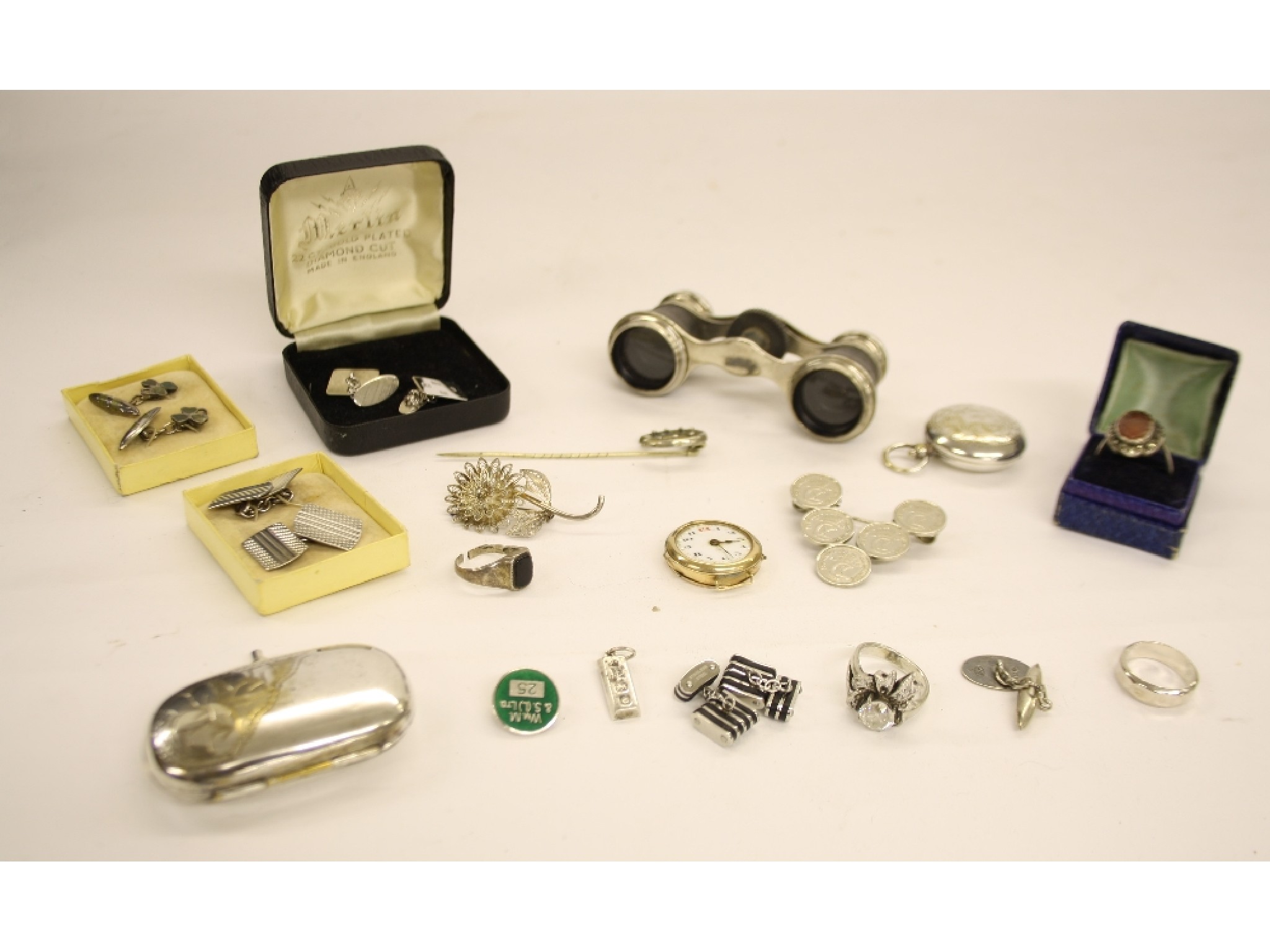 Appraisal: Mixed lot of white metal and silver bijouterie items to