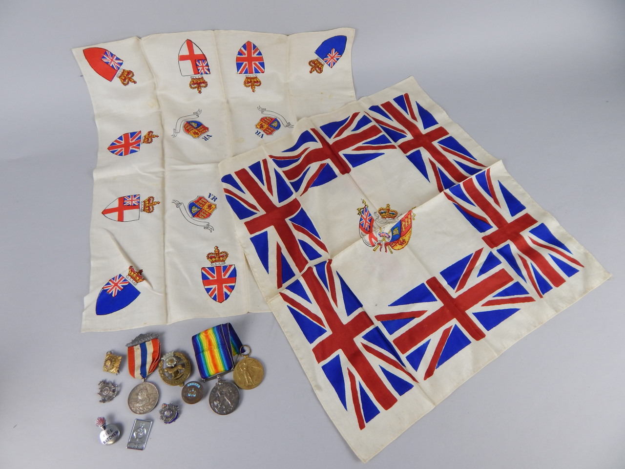 Appraisal: Various items of military interest etc to include WWI medals