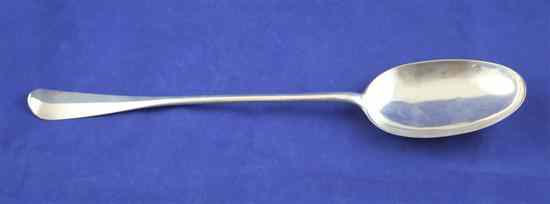 Appraisal: A George III Scottish silver Hanovarian pattern hash spoon James