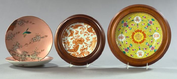 Appraisal: Group of Four Oriental Porcelain Plates consisting of a pair