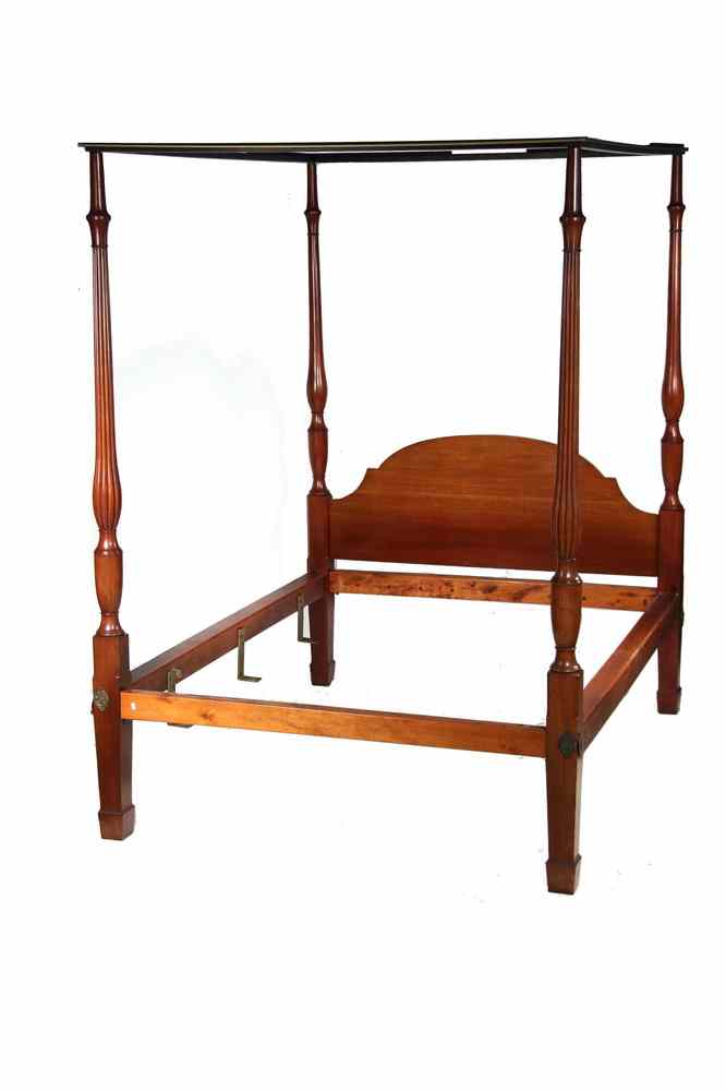 Appraisal: BED - A turned mahogany four post canopy bed with