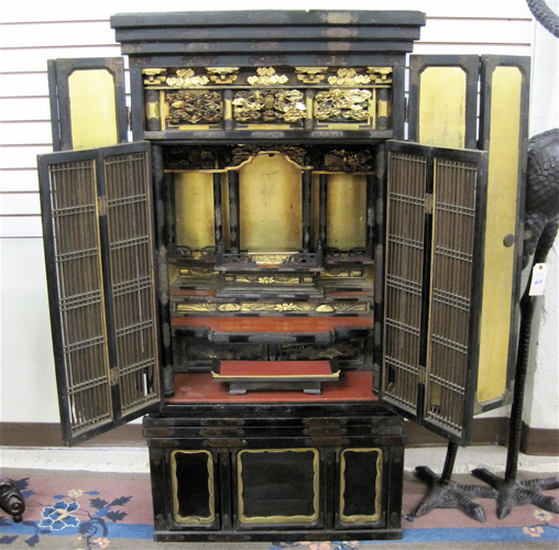 Appraisal: BUTSUDAN CABINET SHRINE Taisho Showa period Japanese c 's The