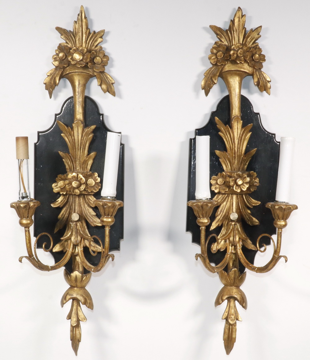 Appraisal: PR OF ITALIAN CANDLE SCONCES Carved Giltwood Sconces two stem