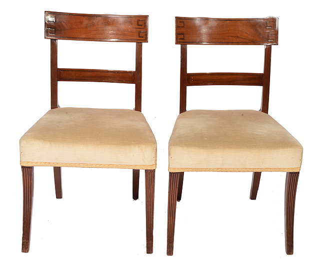 Appraisal: A SET OF SIX REGENCY MAHOGANY BAR BACK DINING CHAIRS