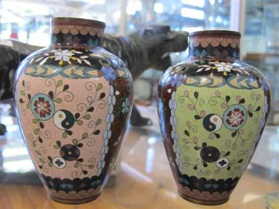 Appraisal: PAIR OF JAPANESE MEIJI CLOISONNE VASES