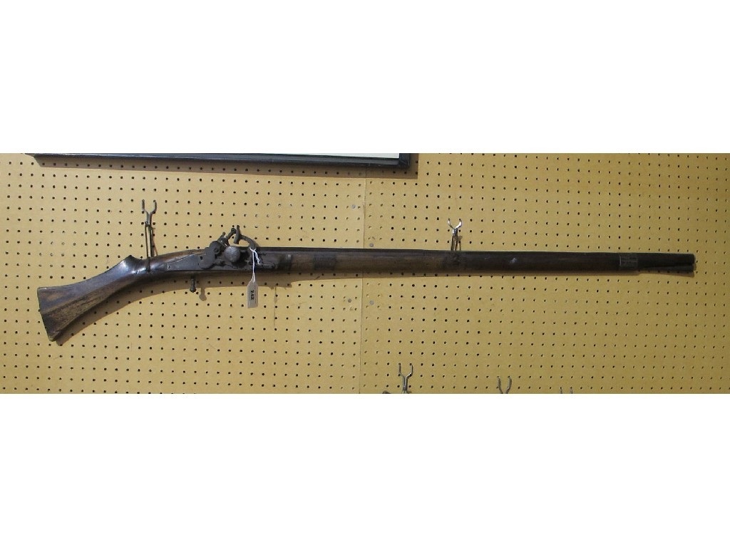 Appraisal: A Spanish musket with miquelet lock