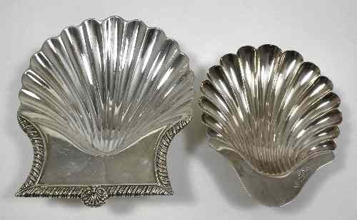 Appraisal: A late Victorian silver shell pattern butter dish with gadroon