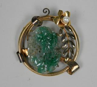 Appraisal: kt gold and silver jade brooch pendant kt gold and