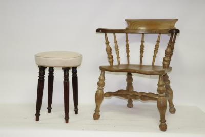 Appraisal: A pine spindle back chair with solid elm seat on