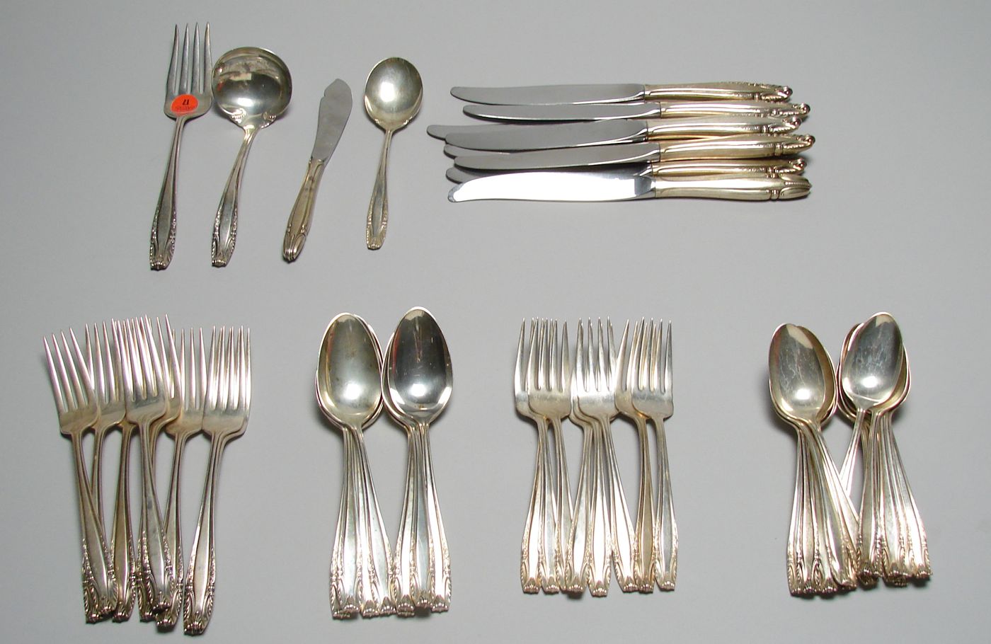 Appraisal: WALLACE SILVERSMITHS STERLING SILVER FLATWARE SERVICE In the Stradivari pattern