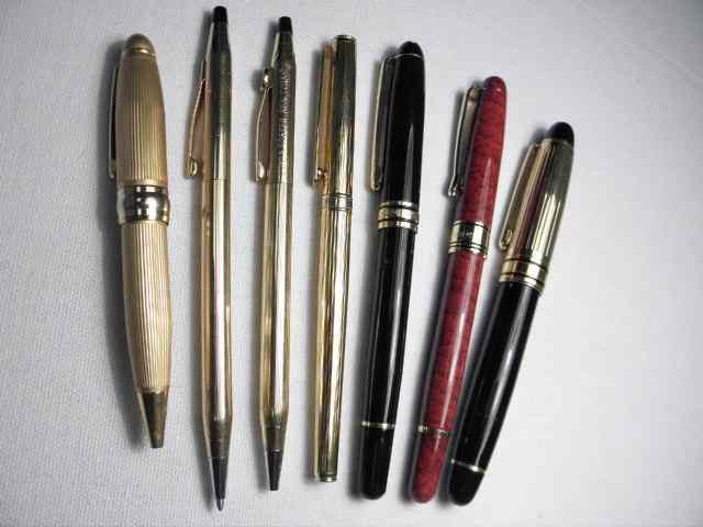 Appraisal: An assortment of fountain and ball point pens Seven in