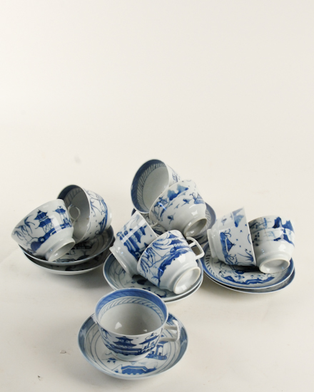 Appraisal: Nine Canton Cups and Cup Plates the cups all with