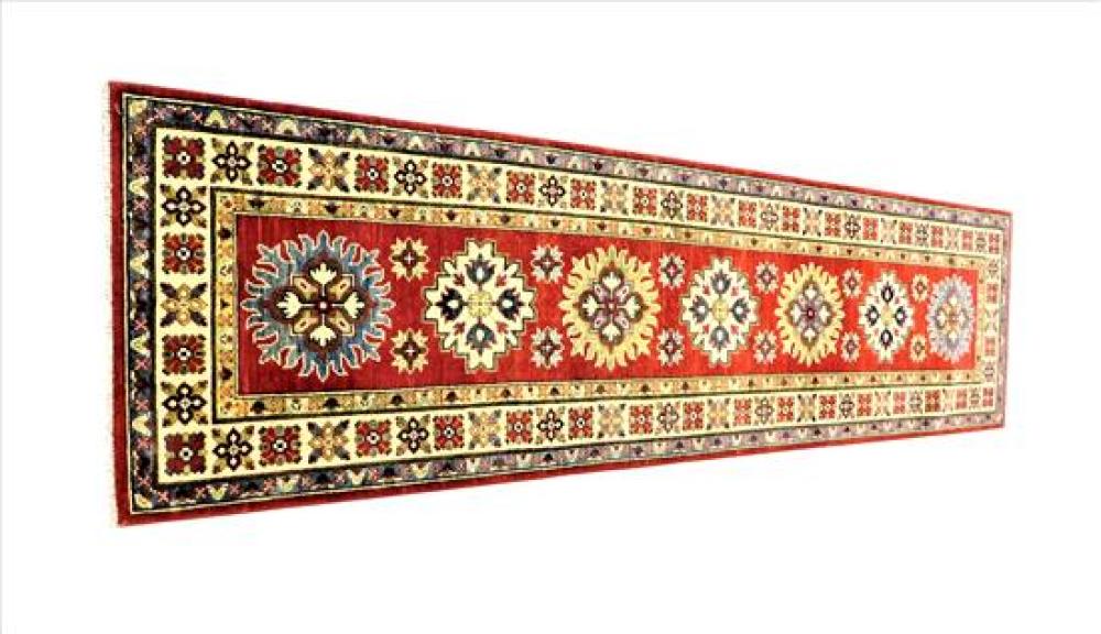 Appraisal: RUG Uzbek Sultanabad Runner ' x ' hand-woven wool classic