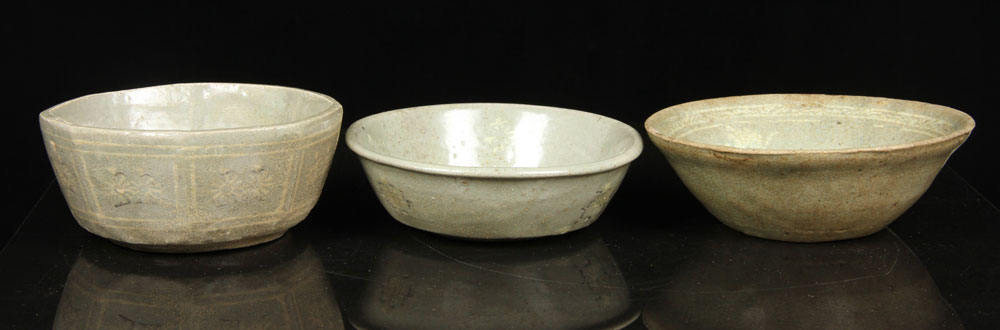 Appraisal: - Lot of Early Korean Glazed Pottery Bowls Lot of