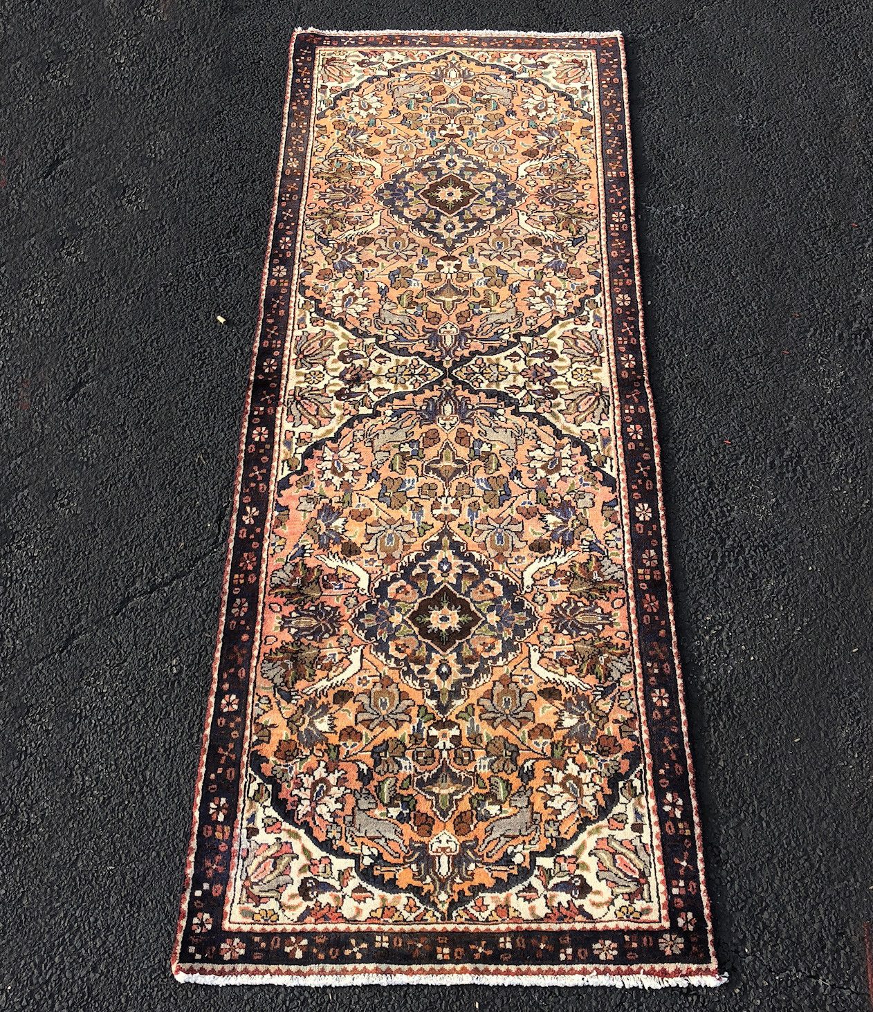 Appraisal: ORIENTAL RUG ' X ' HAMEDAN Oriental Rug ' X